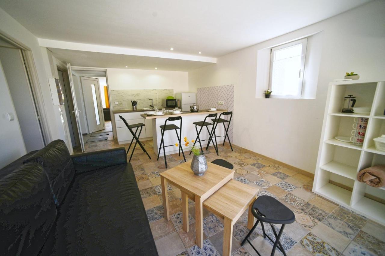 Les Quatre Chenes Apartment Bauduen Exterior photo